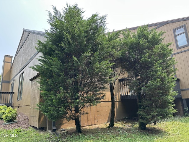 516 Fleetwood Ct Unit F, Kingsport, TN 37660 - view of side of home