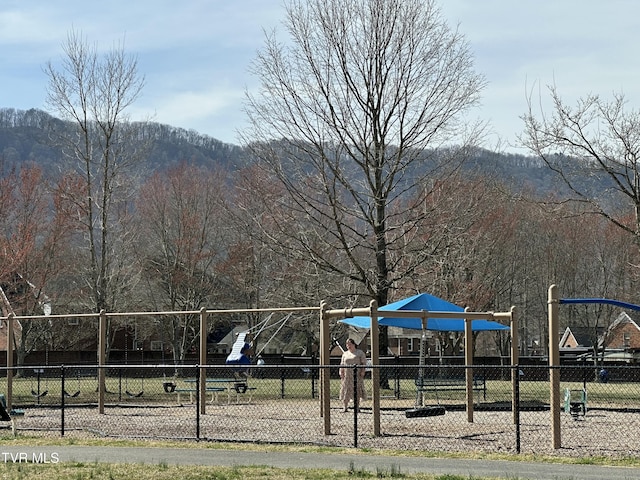 516 Fleetwood Ct Unit F, Kingsport, TN 37660 - communal playground featuring a mountain view