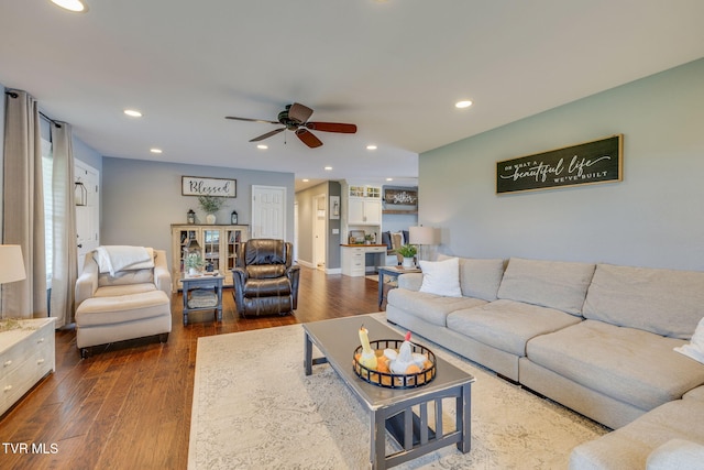 110 Emmanuel Dr, Johnson City, TN 37601 - living room featuring ceiling fan, dark wood-style flooring, and recessed lighting