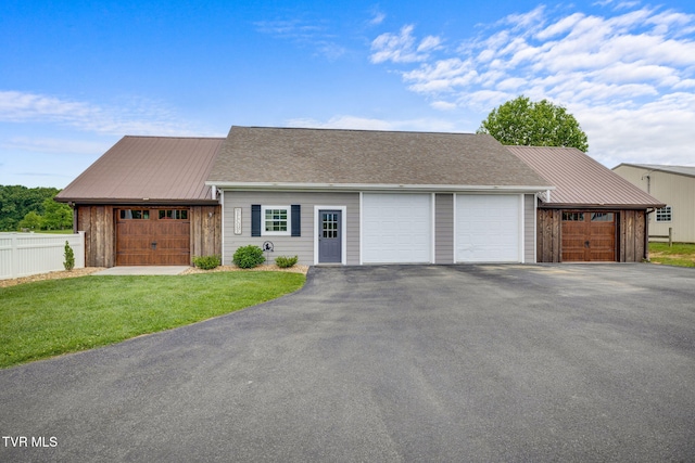 110 Emmanuel Dr, Johnson City, TN 37601 - view of front of property featuring a garage