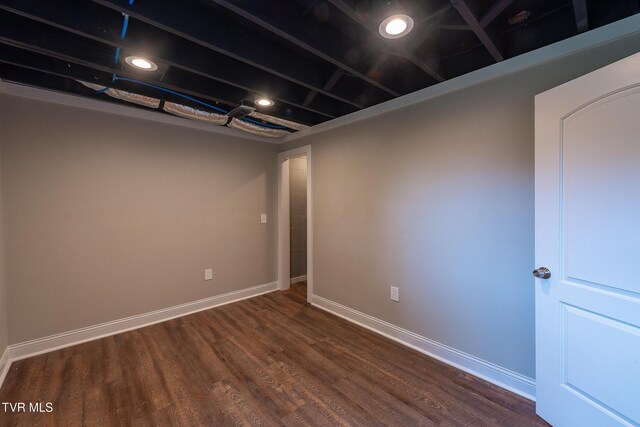 1236 Nassau Dr, Kingsport, TN 37660 - unfurnished room with dark wood-type flooring and baseboards