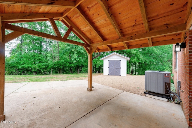 1236 Nassau Dr, Kingsport, TN 37660 - view of patio with central air condition unit