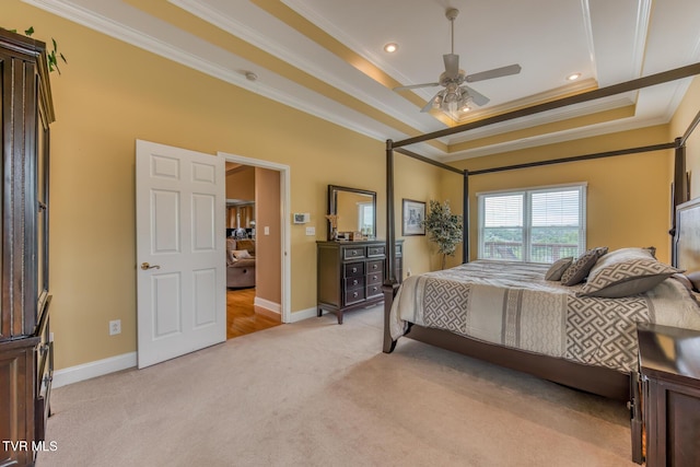220 Michaels Ridge Blvd, Johnson City, TN 37615 - bedroom with crown molding, light colored carpet, a tray ceiling, baseboards, and recessed lighting