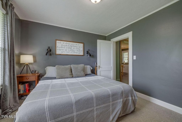 3901 Rocky Hill Ln, Kingsport, TN 37660 - carpeted bedroom featuring ornamental molding, a textured ceiling, and baseboards