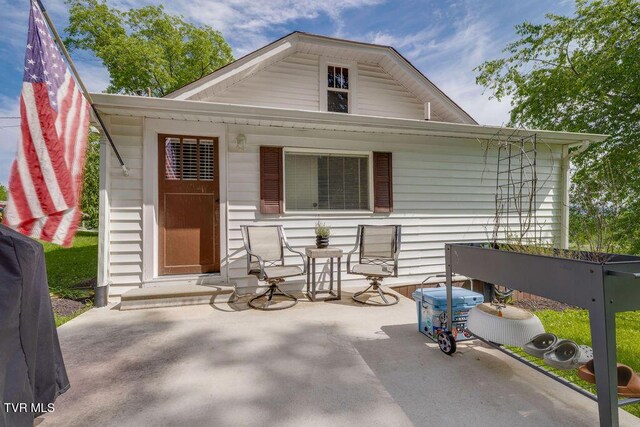 3901 Rocky Hill Ln, Kingsport, TN 37660 - view of rear view of house