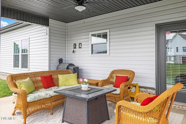 3321 Cottage Green Ct, Kingsport, TN 37664 - view of patio with a ceiling fan and an outdoor living space