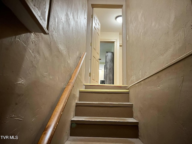 326 Park Ave, Appalachia, VA 24216 - view of stairs