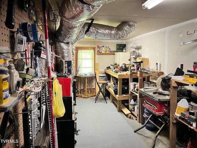 326 Park Ave, Appalachia, VA 24216 - view of storage area