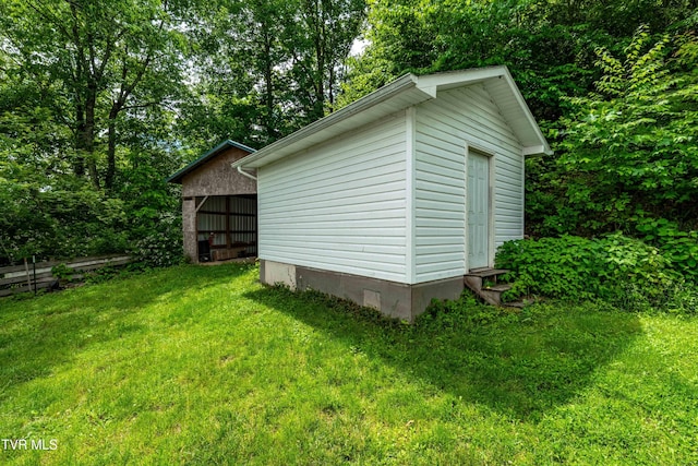 402 Crabtree Rd, Roan Mountain, TN 37687 - view of outdoor structure