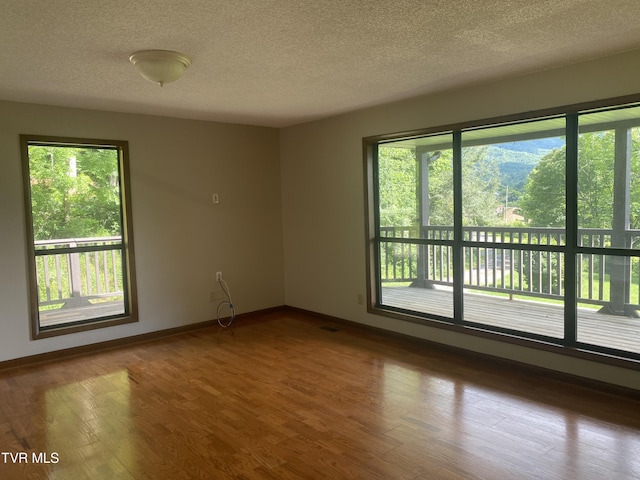 261 Rainbolt St, Butler, TN 37640 - photo 8