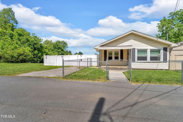 1217 Kentucky Ave, Bristol, TN 37620 - view of front of house featuring a gate and driveway