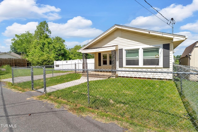1217 Kentucky Ave, Bristol, TN 37620 - view of front of house featuring covered porch and a gate