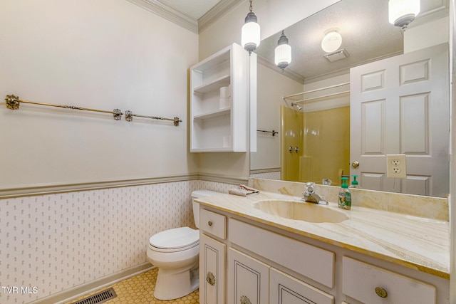 1605 Ryder Church Rd, Bluff City, TN 37618 - full bath with vanity, crown molding, a shower, and wainscoting
