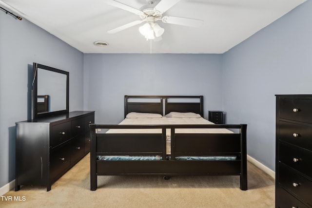 1402 Lake Ridge Sq, Johnson City, TN 37601 - bedroom featuring light carpet, baseboards, and ceiling fan