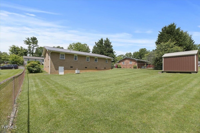 313 Peach Blossom Ct, Johnson City, TN 37604 - view of yard