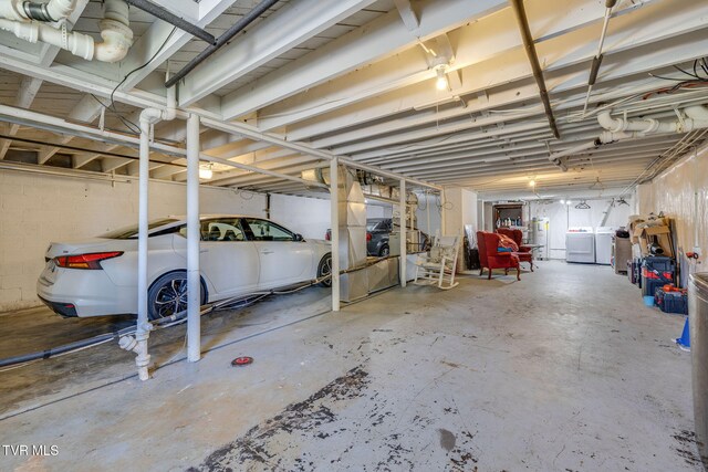 2228 Bruce St, Kingsport, TN 37664 - garage featuring washing machine and dryer