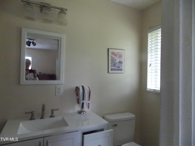 167 Cherry Ln, Bristol, VA 24201 - half bathroom featuring toilet and vanity