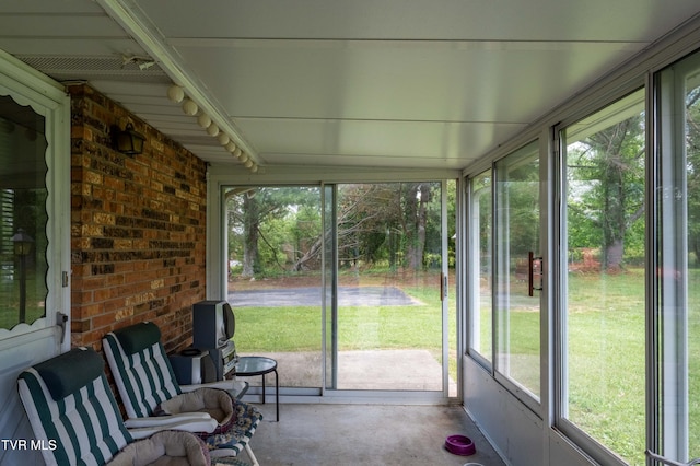 293 Miller Rd, Jonesborough, TN 37659 - sunroom / solarium featuring healthy amount of natural light