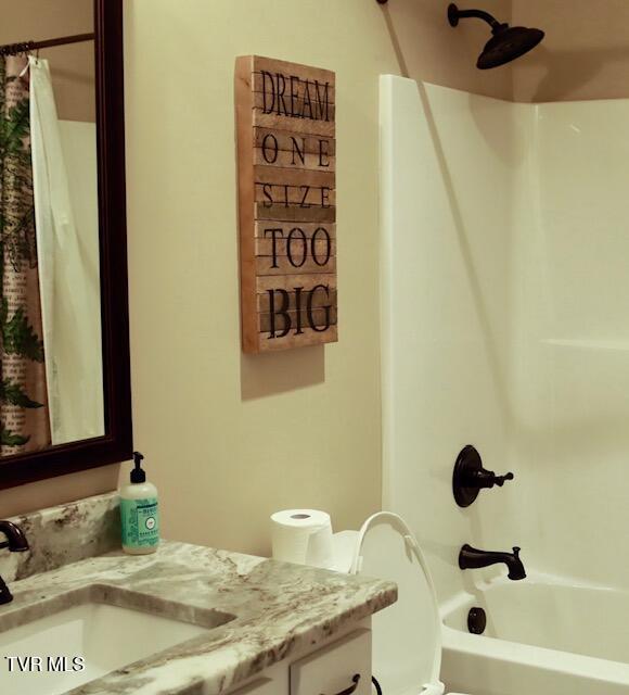 110 Rhetts Way, Jonesborough, TN 37659 - bathroom with vanity, shower / bath combo, and toilet