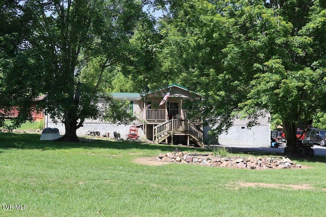 17508 Dreamers Ln, Glade Spring, VA 24340 - view of green lawn with stairs