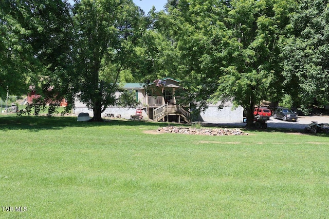 17508 Dreamers Ln, Glade Spring, VA 24340 - view of green lawn with stairway
