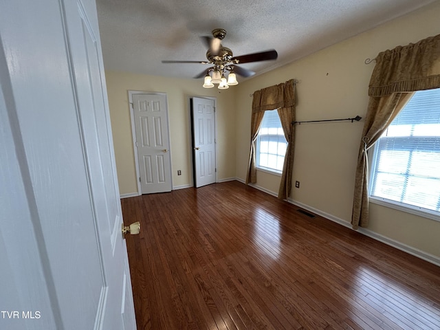 115 Butterfly Ct, Limestone, TN 37681 - unfurnished room with wood finished floors, a ceiling fan, baseboards, and a textured ceiling