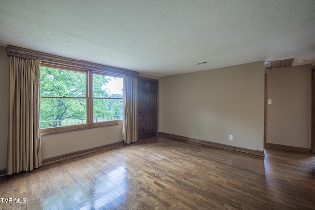 524 Cherokee Dr, Mount Carmel, TN 37645 - photo 3