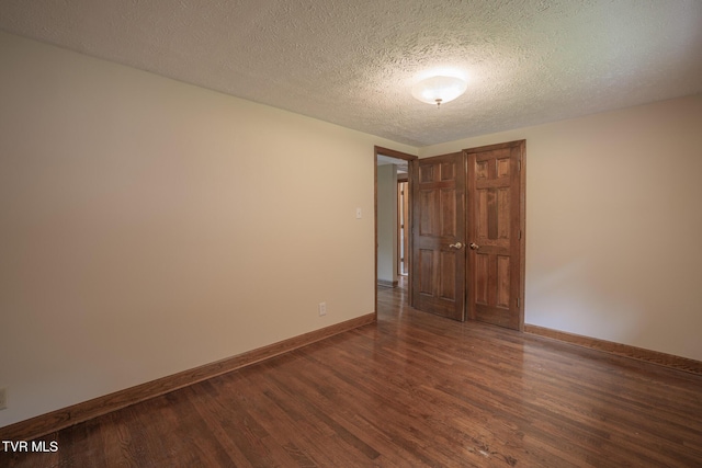 524 Cherokee Dr, Mount Carmel, TN 37645 - photo 5