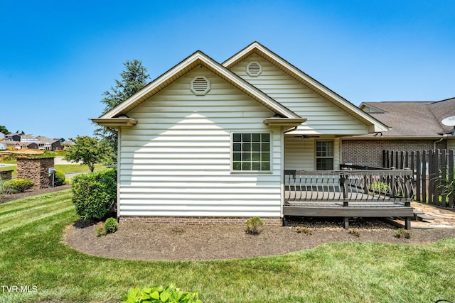 1010 Appaloosa Trl, Johnson City, TN 37604 - rear view of house with a wooden deck