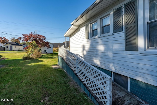 215 Clinchfield Ave, Erwin, TN 37650 - view of side of home