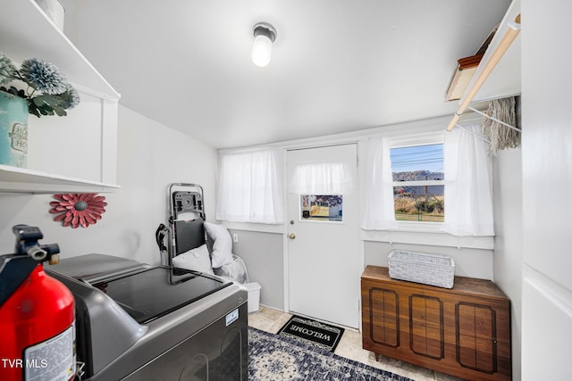 215 Clinchfield Ave, Erwin, TN 37650 - laundry area with washer and clothes dryer
