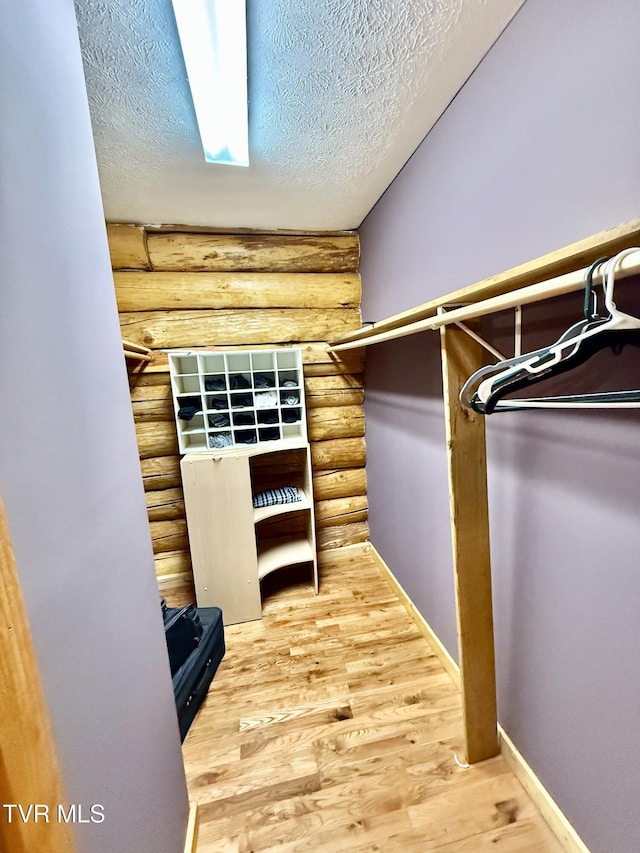 366 Judge Ben Allen Rd, Elizabethton, TN 37643 - spacious closet featuring wood finished floors