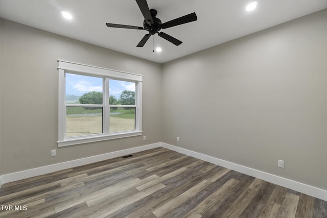 5980 Snapps Ferry Rd, Afton, TN 37616 - unfurnished room featuring ceiling fan, wood finished floors, baseboards, and recessed lighting