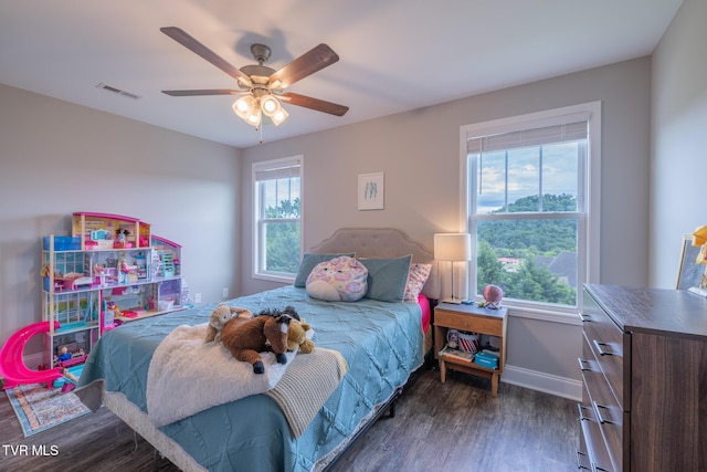 4073 Maize Pl, Piney Flats, TN 37686 - bedroom featuring dark wood finished floors, baseboards, and a ceiling fan