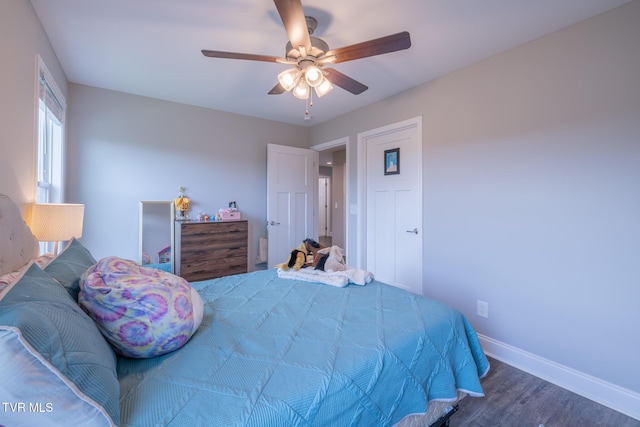 4073 Maize Pl, Piney Flats, TN 37686 - bedroom featuring wood finished floors, baseboards, and a ceiling fan