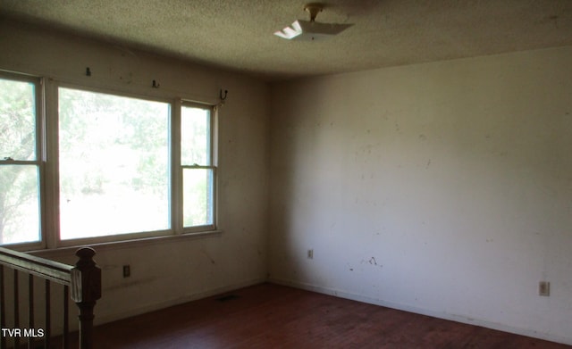 371 Jonesboro Dr, Bluff City, TN 37618 - photo 5