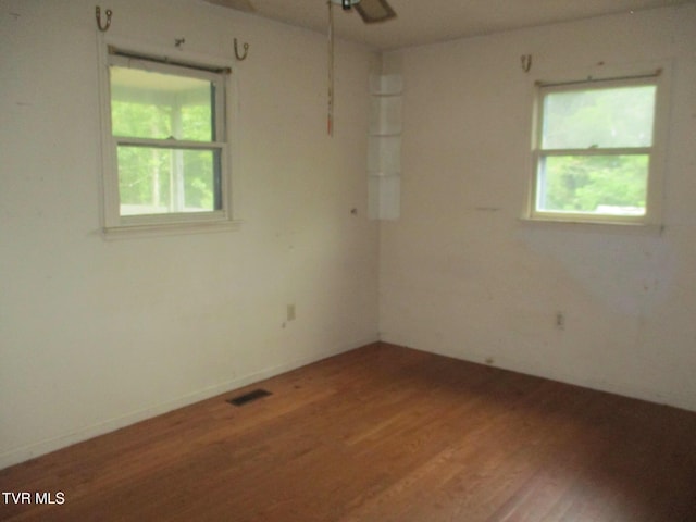 371 Jonesboro Dr, Bluff City, TN 37618 - photo 13