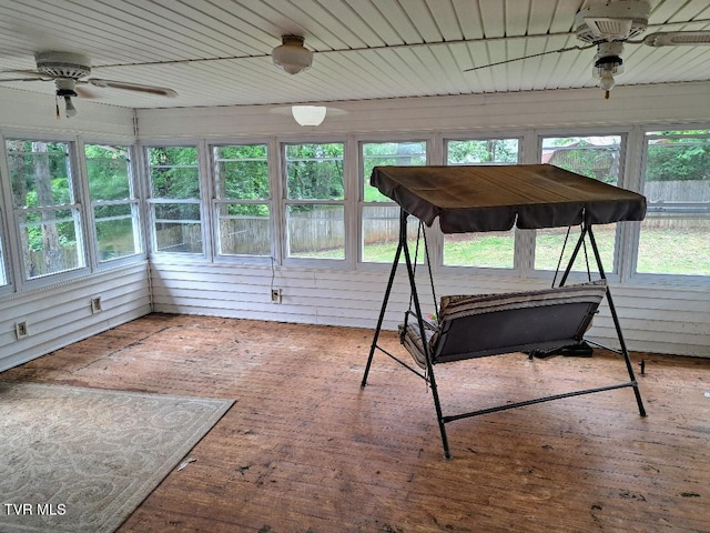 226 Heritage Hills Dr, Greeneville, TN 37745 - unfurnished sunroom with ceiling fan