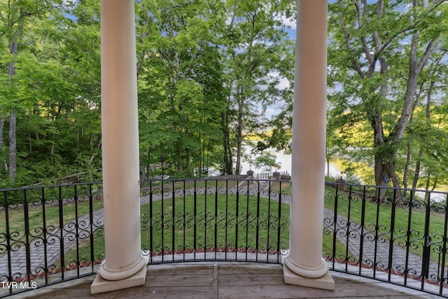 133 Knob Creek Dock Rd, Johnson City, TN 37601 - view of covered porch