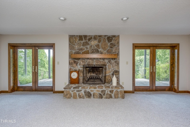 14346 White Top Vw, Abingdon, VA 24210 - living room featuring carpet, baseboards, a fireplace, and a textured ceiling