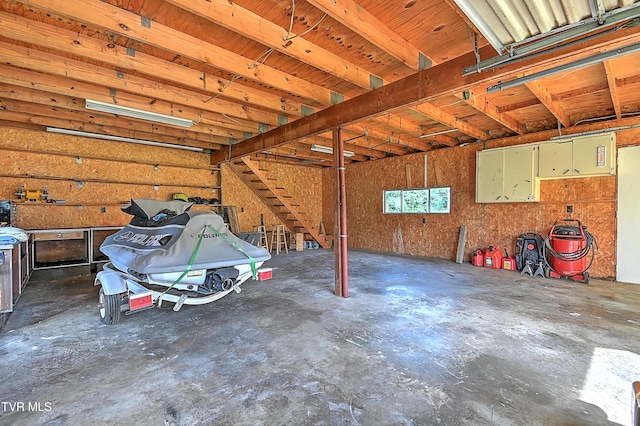 205 Live Oak Dr, Kingsport, TN 37660 - view of garage
