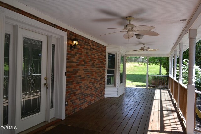 290 Kinchloe Mill Rd, Jonesborough, TN 37659 - porch featuring a ceiling fan and a lawn