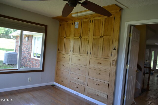 290 Kinchloe Mill Rd, Jonesborough, TN 37659 - unfurnished bedroom featuring multiple windows and baseboards