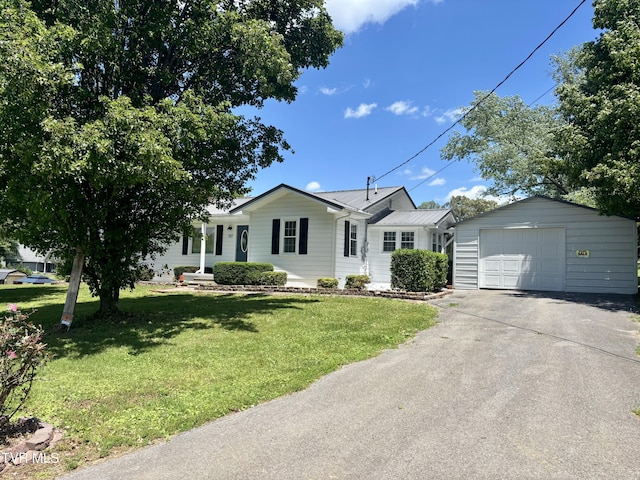 357 Martin St, Jonesville, VA 24263 - ranch-style home with a front lawn and asphalt driveway