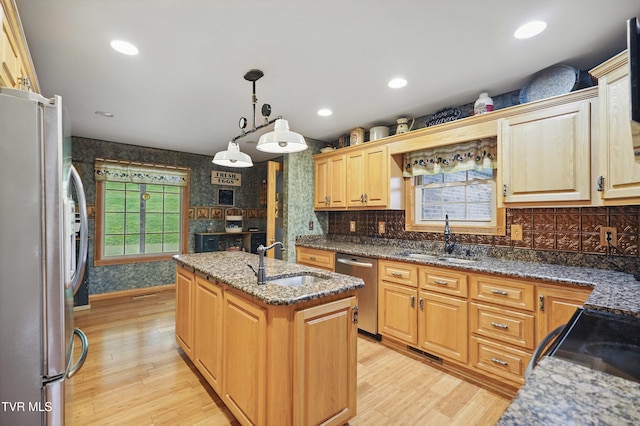 1124 Elizabethton Hwy, Bluff City, TN 37618 - photo 10