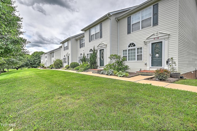 220 Amanda Ln Unit 2, Bristol, TN 37620 - view of front of home featuring a front lawn
