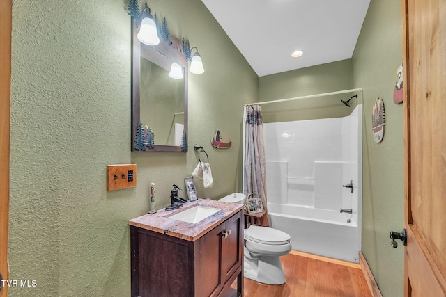 18549 Landridge Way, Abingdon, VA 24211 - bathroom featuring a textured wall, wood finished floors, vanity, toilet, and shower / tub combo with curtain