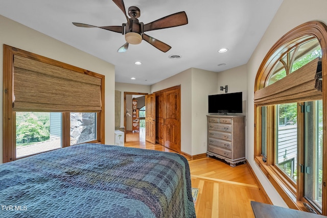 18549 Landridge Way, Abingdon, VA 24211 - bedroom featuring light wood-style floors, recessed lighting, baseboards, and ceiling fan