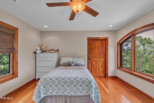 18549 Landridge Way, Abingdon, VA 24211 - bedroom featuring light wood-type flooring, baseboards, a ceiling fan, and recessed lighting