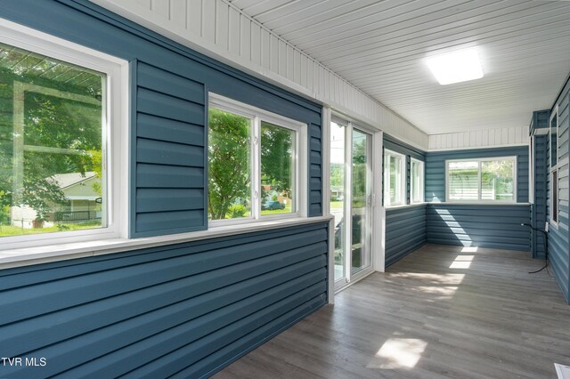 1605 E Fairview Ave, Johnson City, TN 37601 - view of unfurnished sunroom